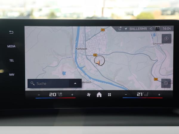 BMW 135 xDrive/Head-Up/360°/AHK/HK/DrivingAss.Prof/LED/Lhz