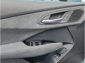 Audi Q3 Sportback e-hybrid Pano Matrix LM 20" 360° Head-Up Audi Q3 Sportback e-hybrid Pano Matrix LM 20" 360° Head-Up