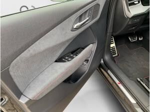 Audi Q3 SUV 2.0 TFSI quattro S line MATRIX AHK MEMORY Audi Q3 SUV 2.0 TFSI quattro S line MATRIX AHK MEMORY