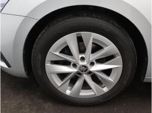 Skoda Octavia Combi Style 2.0 TDI DSG / Navi, AHK, LED