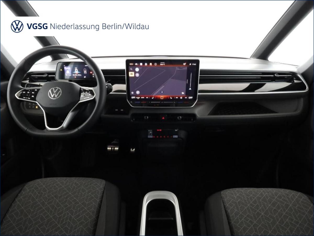 Volkswagen ID.Buzz ID. Buzz Pro Lang TAXI-Umbau PanoDach Navi DWA ACC