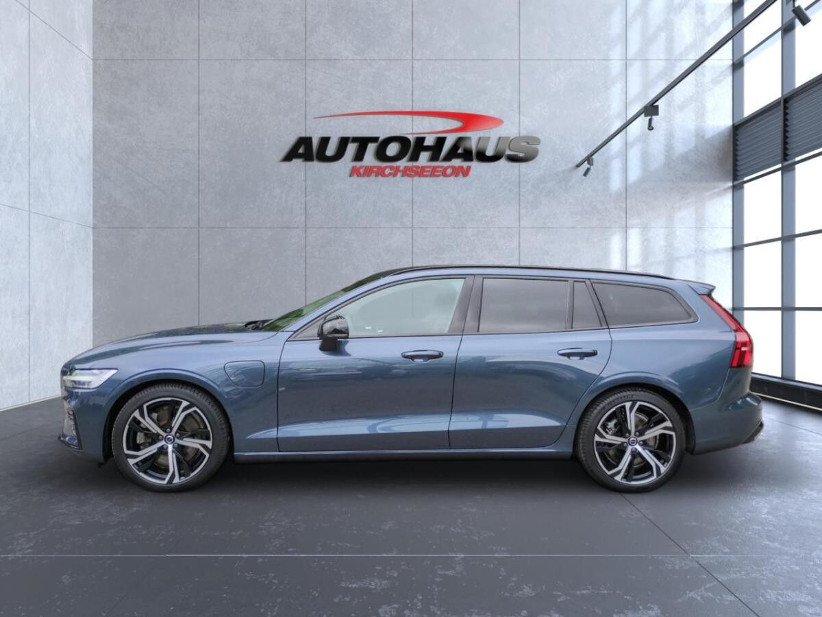Volvo V60 T6 Recharge Plus Dark Plug-In Hybrid AWD Navi