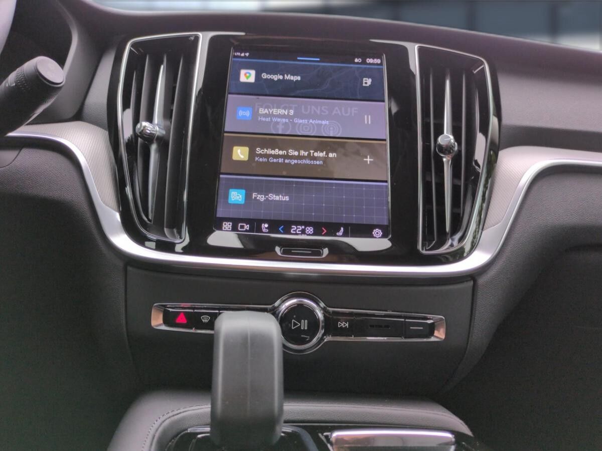 Volvo V60 T6 Recharge Plus Dark Plug-In Hybrid AWD Navi