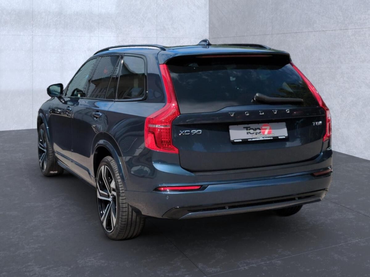 Volvo XC90 T8 Recharge Ultra Dark Plug-In Hybrid AWD LED