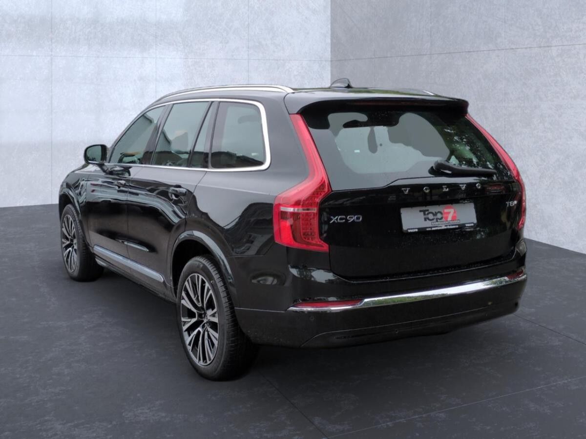Volvo XC90 T8 Recharge Ultra Bright Plug-In Hybrid AWD