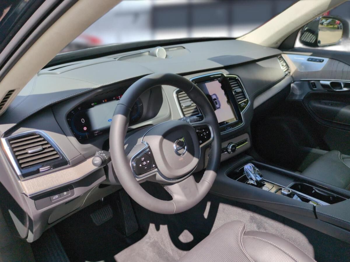 Volvo XC90 T8 Recharge Ultra Dark Plug-In Hybrid AWD LED