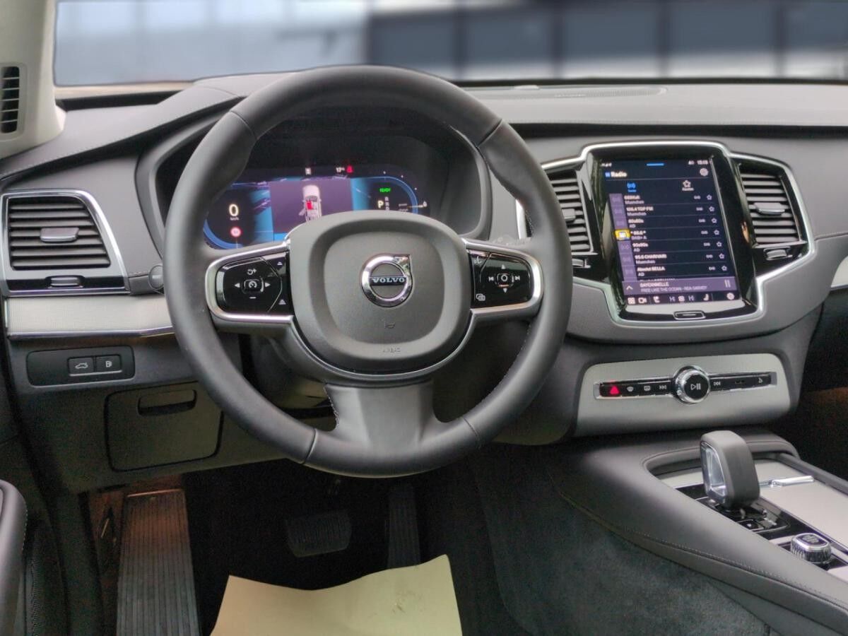 Volvo XC90 T8 Recharge Ultra Bright Plug-In Hybrid AWD