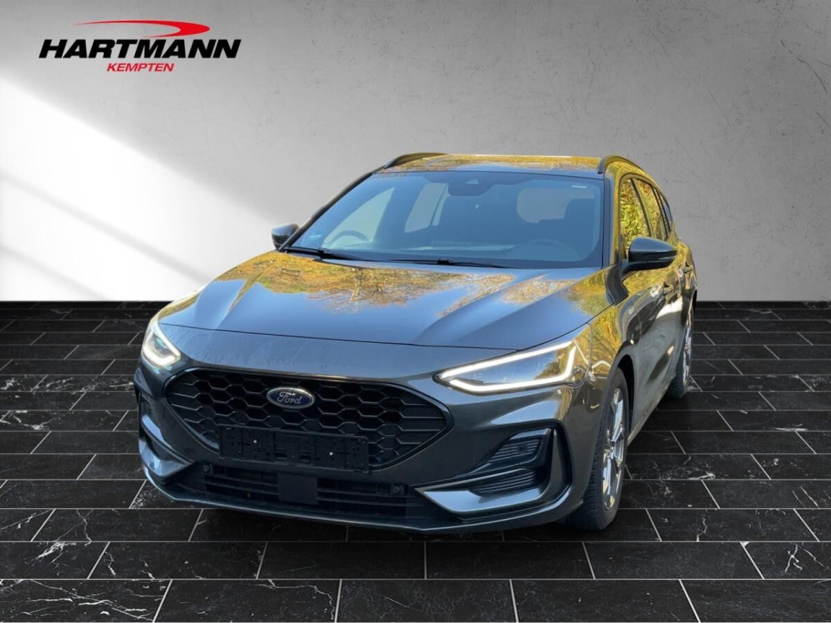 Ford Focus ST-Line Turnier Automatik Sportpaket Navi