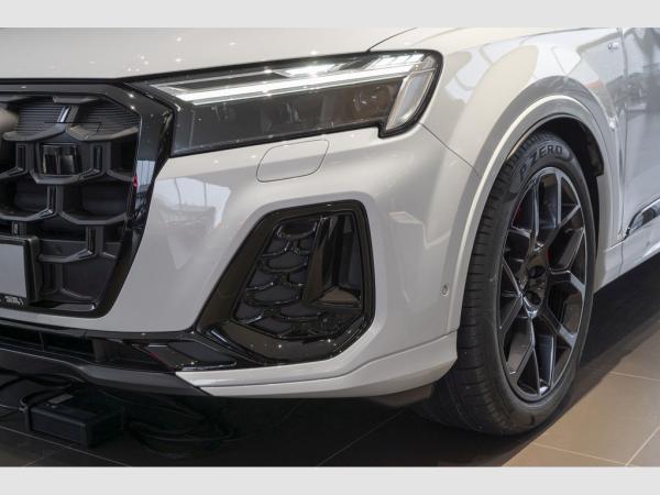 Audi Q7 SUV S line TDI quattro tiptronic UPE 105.255,- incl. Überfüh