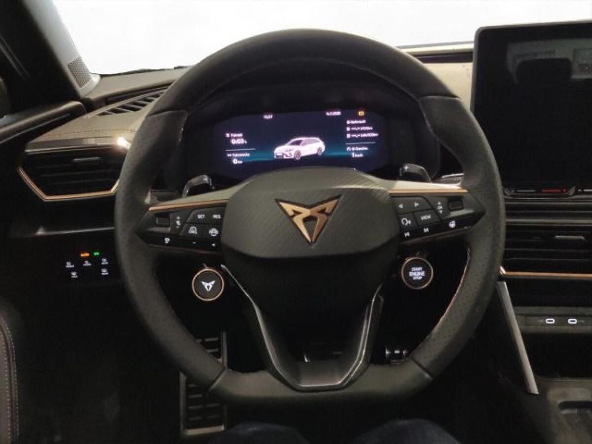 Cupra Leon Sportstourer 1.5 e-HYBRID VZ AHK Sennheiser Cupra Leon Sportstourer 1.5 e-HYBRID VZ AHK Sennheiser