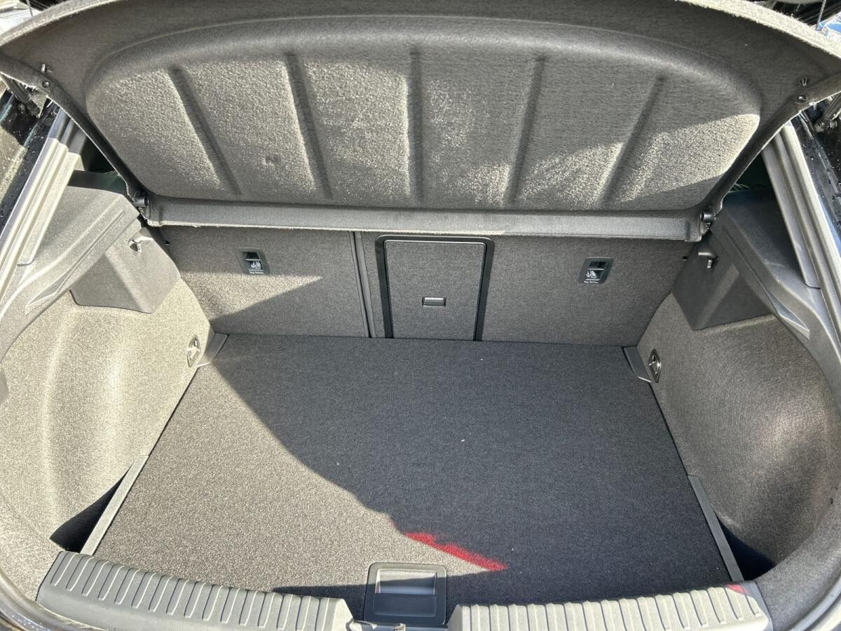 Cupra Leon 2.0 TDI DSG Navi Matrix-LED