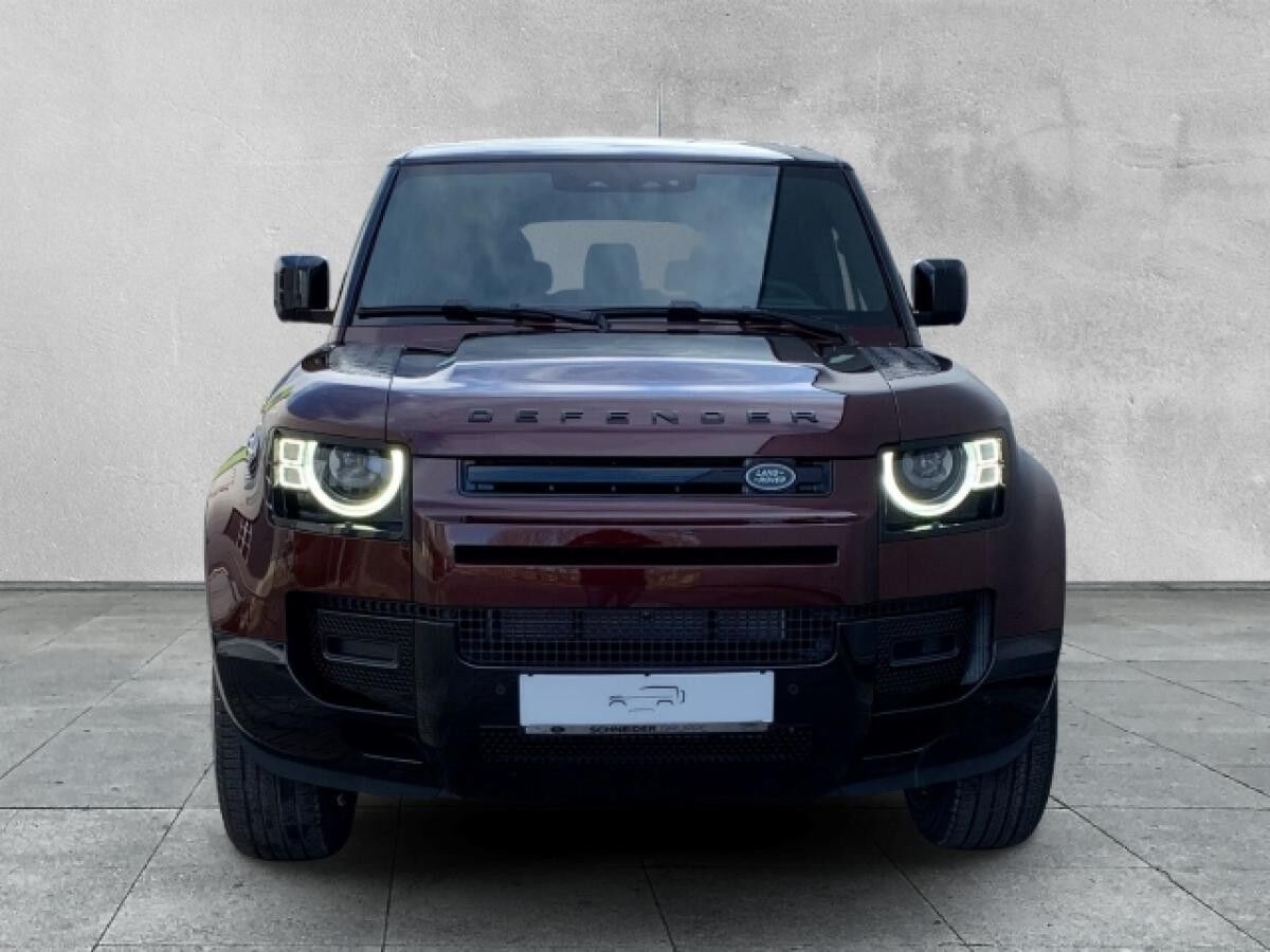 Land Rover Defender 130 D300 X-DYNAMIC SE