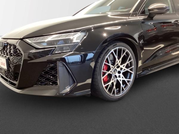 Audi RS3 Limousine 2.5TFSI qu.280km/h*Matrix*Sonos*Pano*ACC*HUD