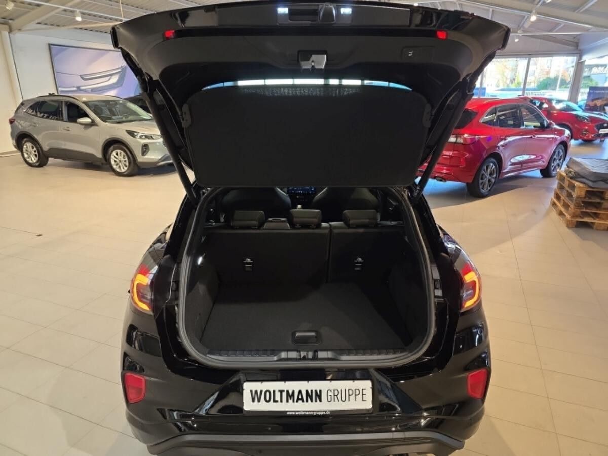 Ford Puma ST mit ST-Handling-Paket B&O Sound Adaptive LED Scheinwerfer Navi ACC uvm.