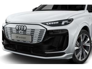 Audi Q6 e-tron performance S line AHK/P-Dach/21''/Disp