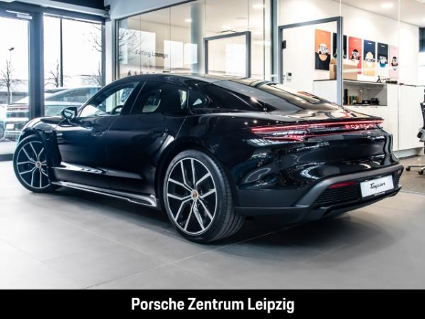 Porsche Taycan Black Edition Sitzklima SportDesign BeifDisplay