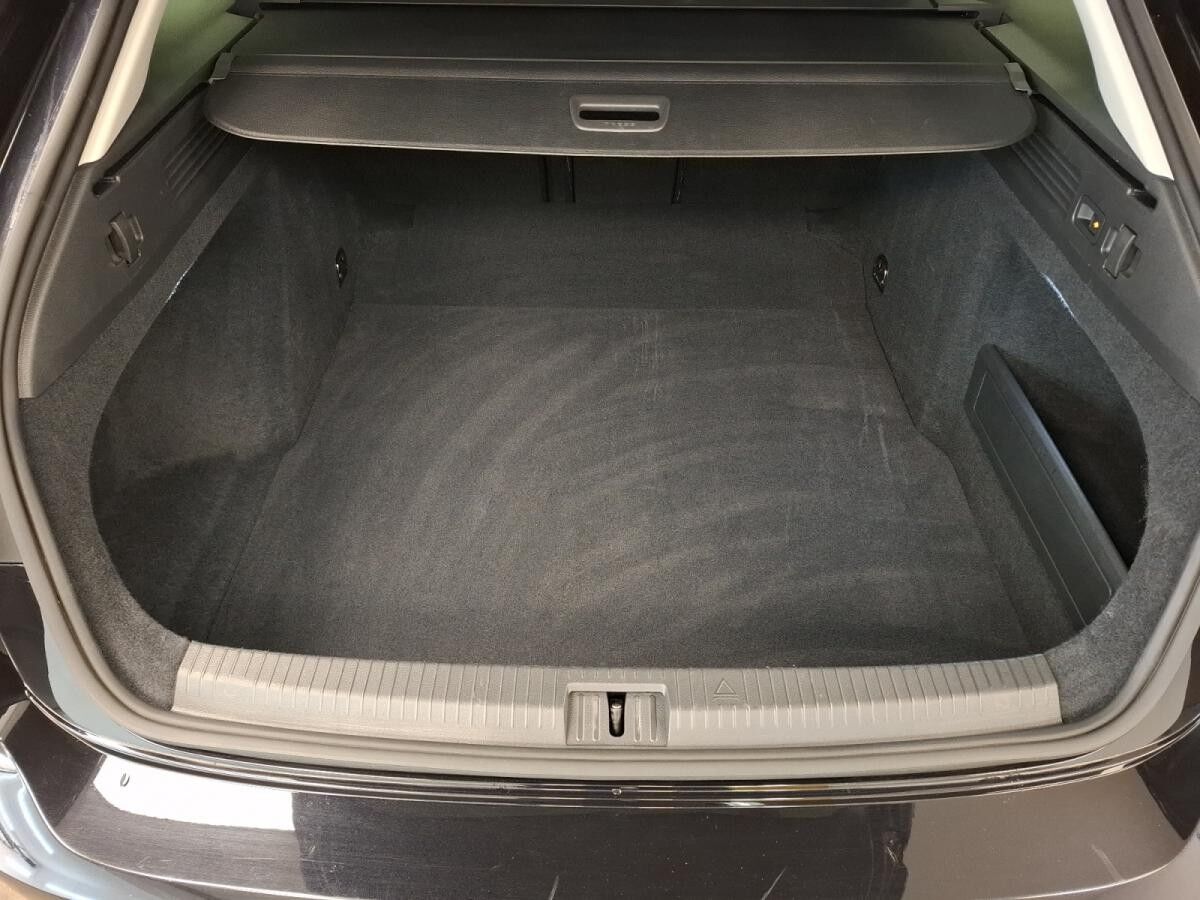 Volkswagen Arteon Shooting Brake 2.0 TDI Elegance AHK RFK