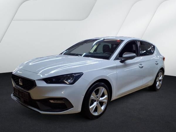 Seat Leon 1.5 eTSI DSG - FR Matrix LED *nur mit 990€ Sonderzahlung gültig* Seat Leon 1.5 eTSI DSG - FR Matrix LED *nur mit 990€ Sonderzahlung gültig*