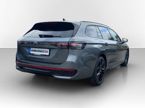 Volkswagen Passat R-Line BLACK STYLE  2.0 TDI 150 PS DSG *MATRIX*AHK*STANDHZG*PANO*HEAD UP*65.185€