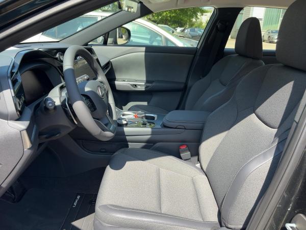 Lexus RZ 350e Executive