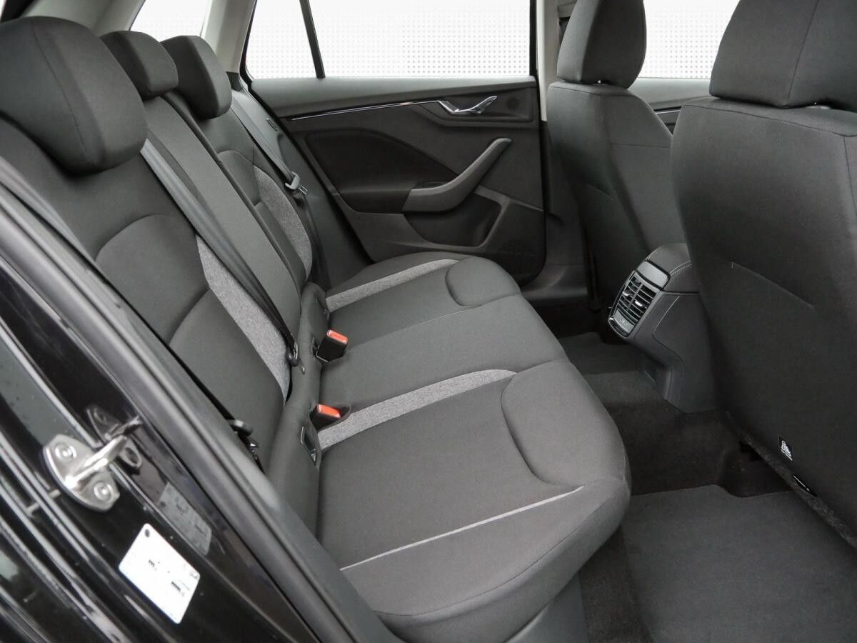 Skoda Kamiq (NW4) Skoda Kamiq (NW4)