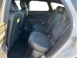 Volkswagen ID.7 Tourer Pro S Wärmepumpe Matrix AHK Nav 360°