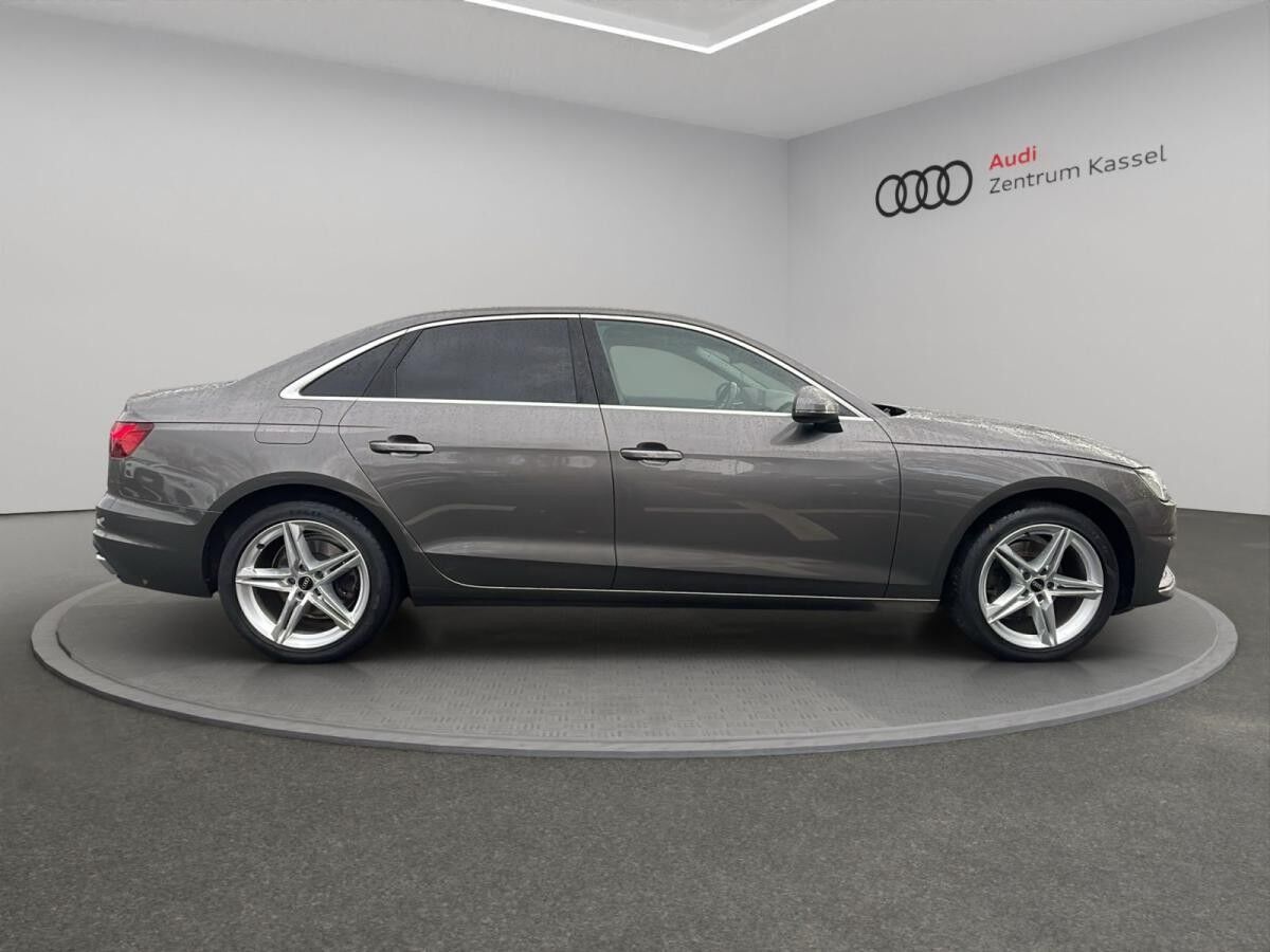 Audi A4 Limousine 35 TDI Matrix HuD Kamera StandHZG