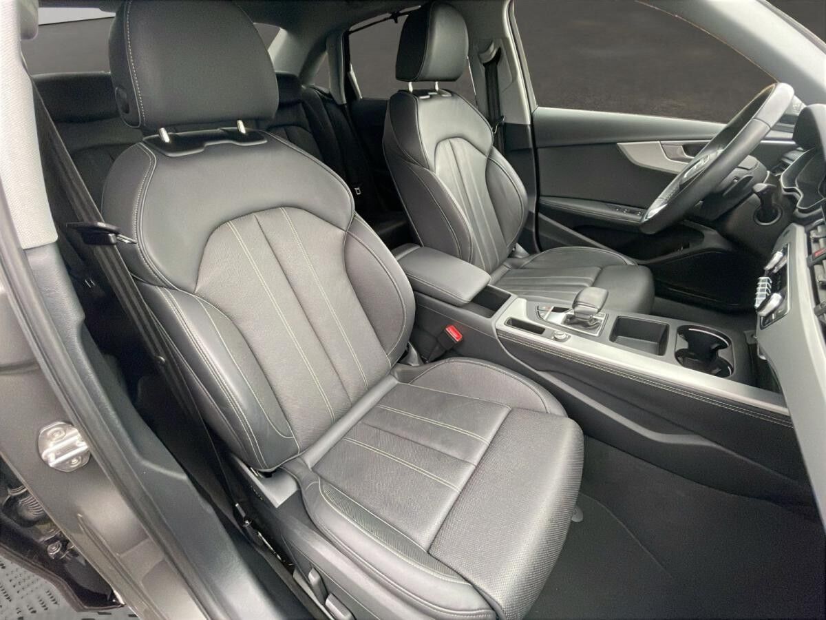 Audi A4 Limousine 35 TDI Matrix HuD Kamera StandHZG