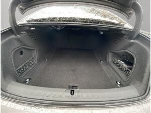 Audi A4 Limousine 35 TDI Matrix HuD Kamera StandHZG
