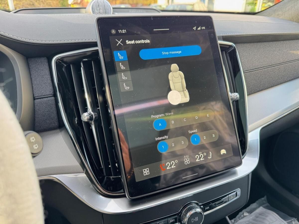 Volvo XC90 T8 AWD ULTRA-BLACK EDITION-Facelift-MJ26-Inkl. Anhängerkupplung!-Sofort lieferbar