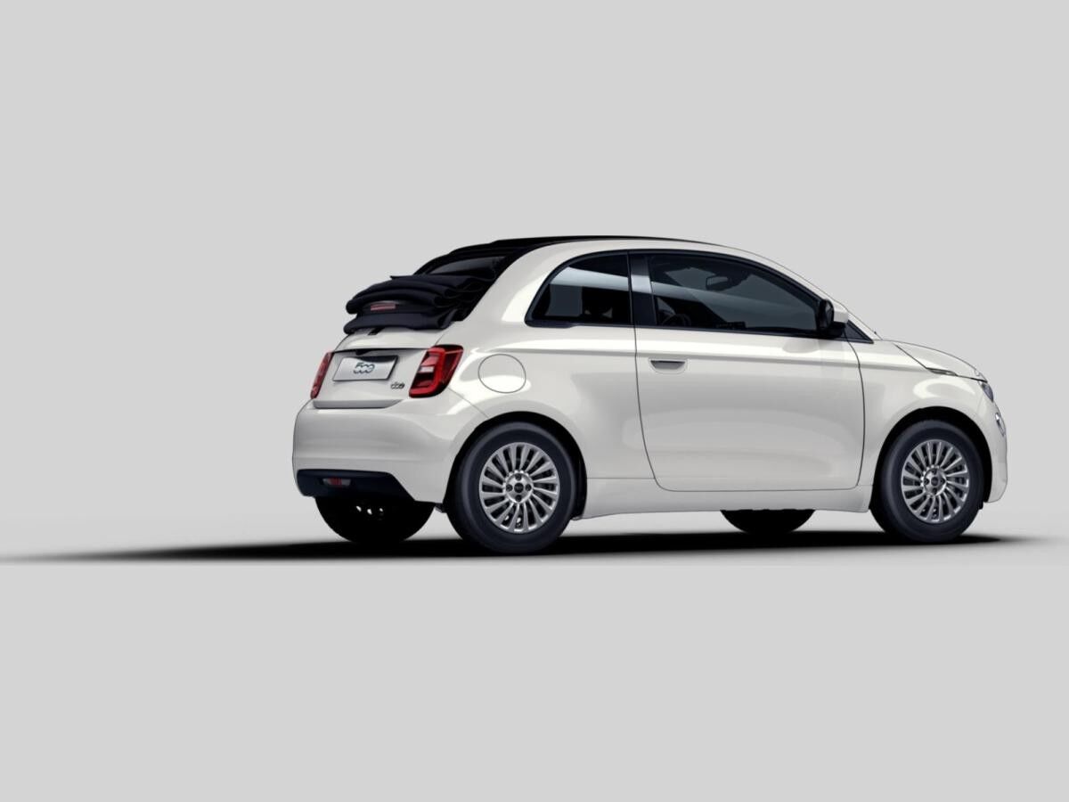 Fiat 500e Cabrio 42 kWh KAMERA PDC BESTELLFAHRZEUG