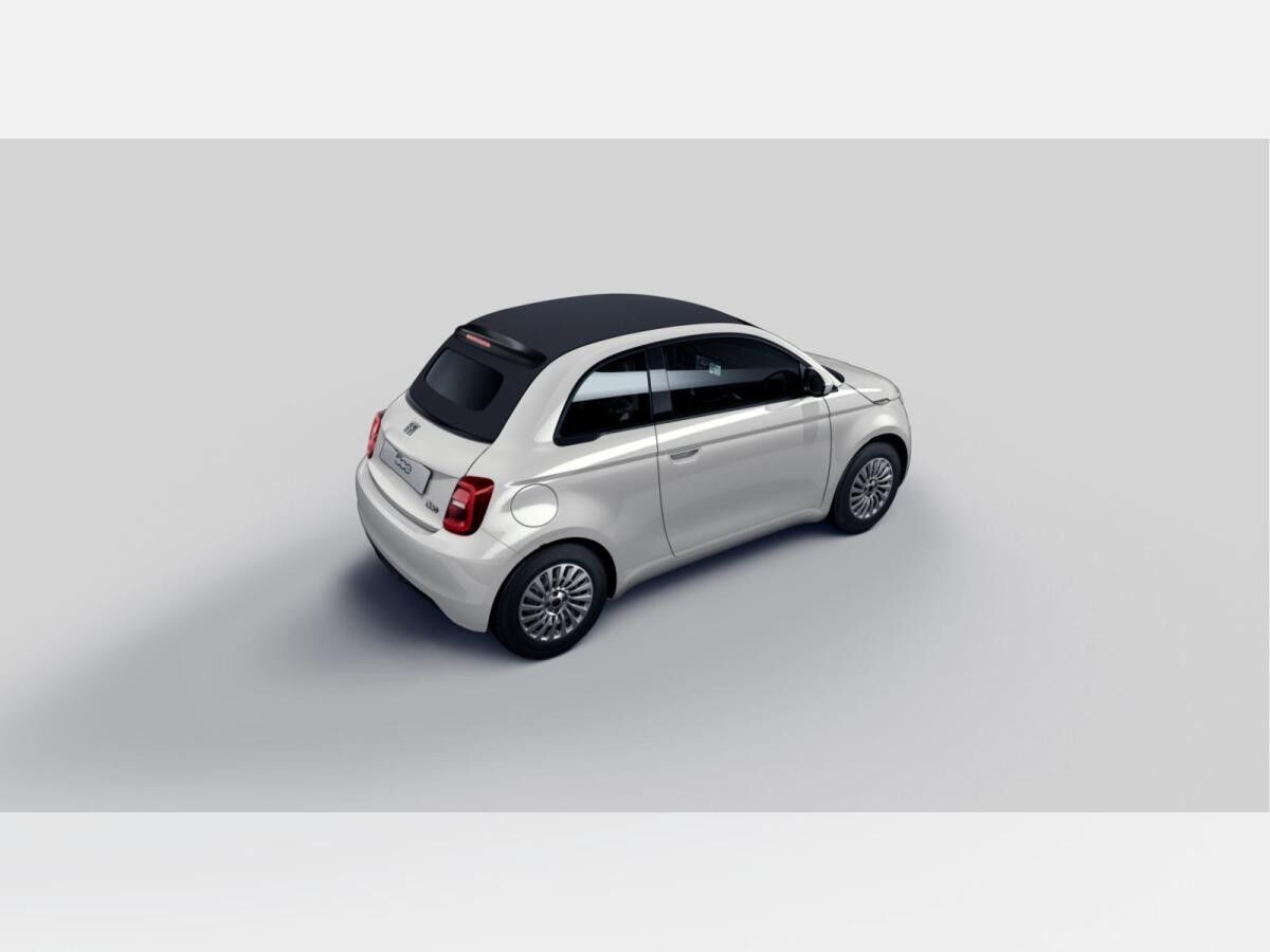 Fiat 500e Cabrio 42 kWh KAMERA PDC BESTELLFAHRZEUG