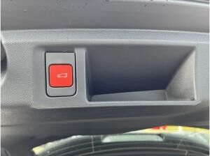 Peugeot 308 SW BlueHDi 130 EAT8 GT AHK-abnehmbar El. Panodach Navi Digitales Cockpit Memory Sitze