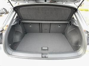 Volkswagen T-Roc 2.0 TDI 4Motion Style /AHK/Virt/ACC Volkswagen T-Roc 2.0 TDI 4Motion Style /AHK/Virt/ACC