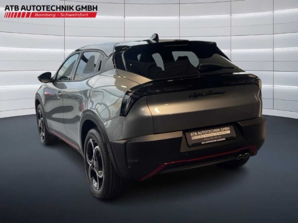 Alfa Romeo Junior Speciale, Tech, Navi, SHZ, Kamera, Black Deal, Gewerbe