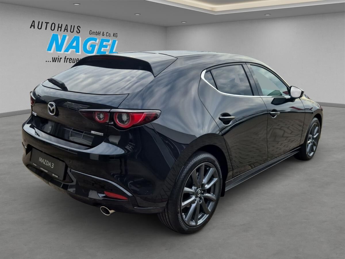 Mazda 3 2.0L e-SKYACTIV-X 186PS *Takumi* + LEDER + GSD