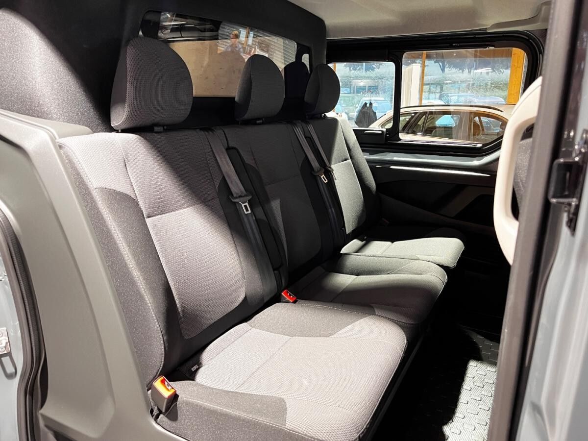 Nissan Primastar Kastenwagen L1H1 DoKa 3,0t N-Connecta 150 PS