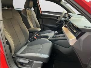 Audi A1 Sportback LED Scheinwerfer, Sitzhzg., Einparkhilfe plus, 2 Zonen Klima, S line