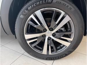 Peugeot 5008 1.2 PureTech 130 Allure Pack LED+Navi+SHZ
