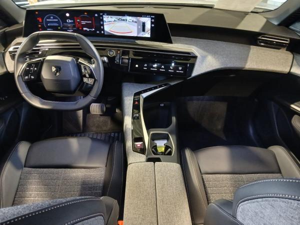 Peugeot 3008 1.2 Allure Navi,Parkpilot,Sitzheizung