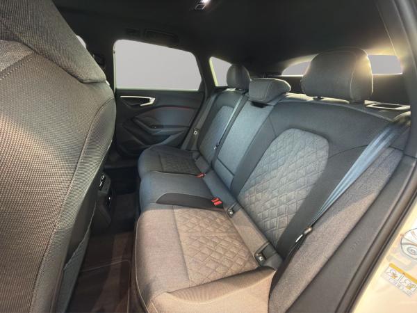 Audi A5 Avant TFSI S line Matrix TechPlus 360° Audi A5 Avant TFSI S line Matrix TechPlus 360°