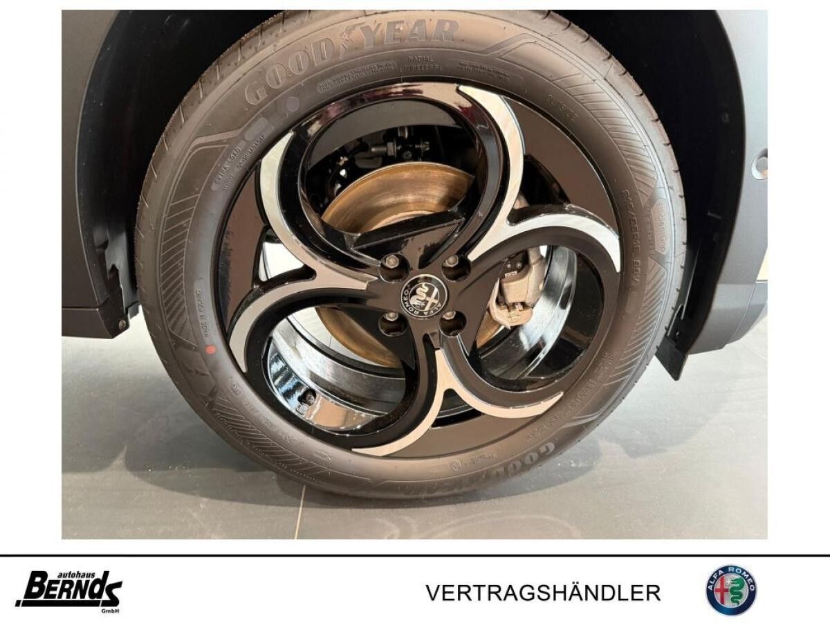 Alfa Romeo Junior MHEV -DCT6 Ibrida SPECIALE ink. Tech Paket ✨HÖCHSTE-AUSSTATTUNGSLINIE ✨ NRW- Privat
