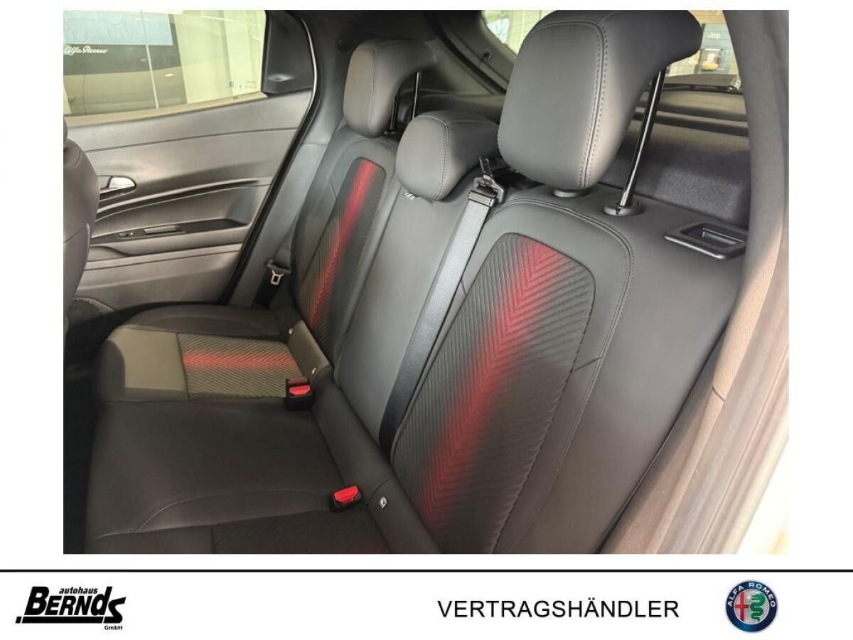Alfa Romeo Junior MHEV -DCT6 Ibrida SPECIALE ink. Tech Paket ✨HÖCHSTE-AUSSTATTUNGSLINIE ✨ NRW- Privat