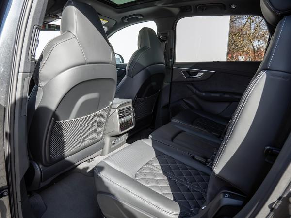 Audi Q7 SUV S line business TDI quattro