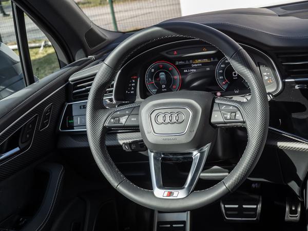 Audi Q7 SUV S line business TDI quattro