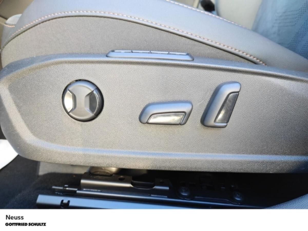 Cupra Formentor VZ AHK EINPARKHILFE SITZHEIZUNG PANORAMA