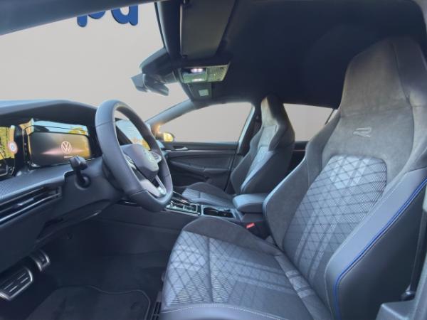 Volkswagen Golf R-Line 1.5 eTSI DSG,AHK,ACC,IQ.LIGHT,RFK,NAVI