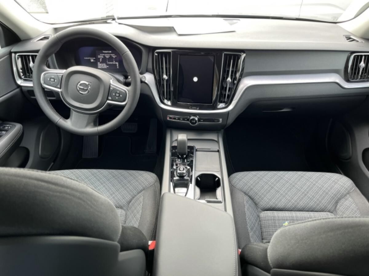 Volvo V60 Kombi Benzin EU6d B4 Core MHEV Navi Kamera