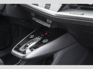 Audi Q4 e-tron Q4 45 e-tron Optik schwarz