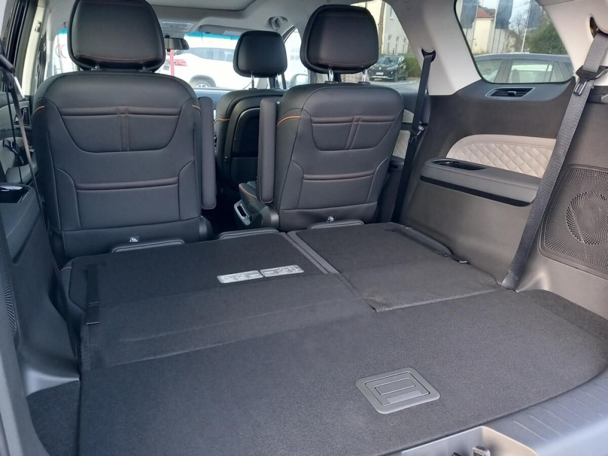 Dongfeng Forthing 4 Gummimatten/Zulassung und erste Inspektion gratis